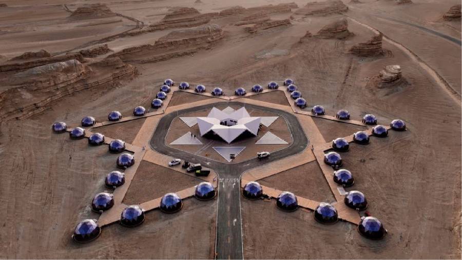 火星移民预演场——模拟外星环境的极端生存训练湘西户外野奢帐篷实验项目